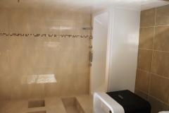 Mosaic tile trim, bathroom refurbishment, Surrey and Sussex, Thomson Properties