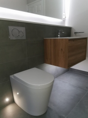 Bathroom lighting LEDs - Thomson Properties
