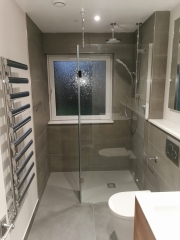 Bathroom fitter in Surrey and Sussex, Thomson Properties