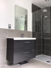 Contemporary bathroom refurbishment by Thomson Properties