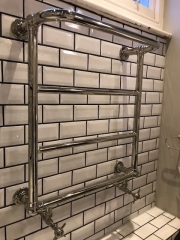 Traditional bathroom fittings - Thomson Properties