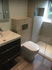 Bathroom installation by Thomson Properties, Surrey and Sussex