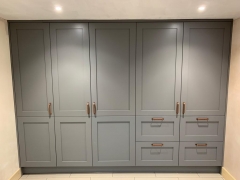 Large fitted kitchen cupboards, Thomson Properties