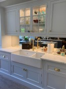 Traditional style kitchen refurbishment by Thomson Properties