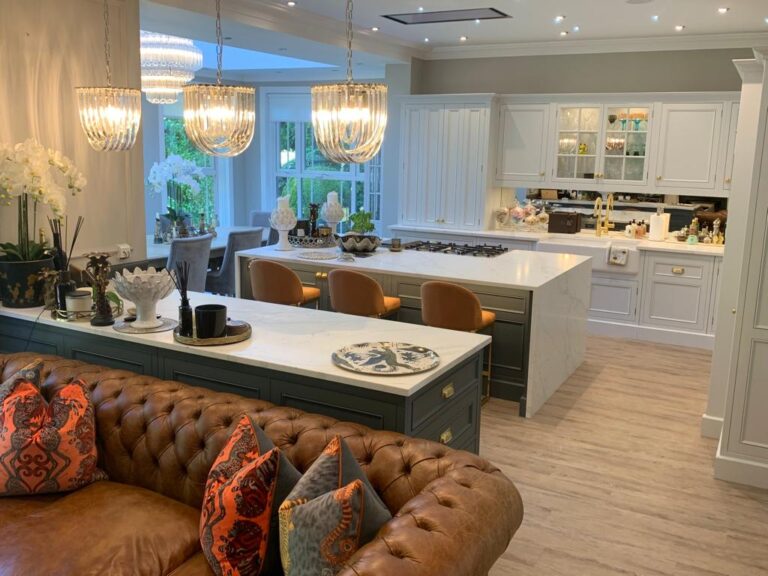 What is a fair deposit and payment schedule for a bathroom or kitchen renovation?
