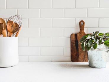 Contemporary kitchen workstop